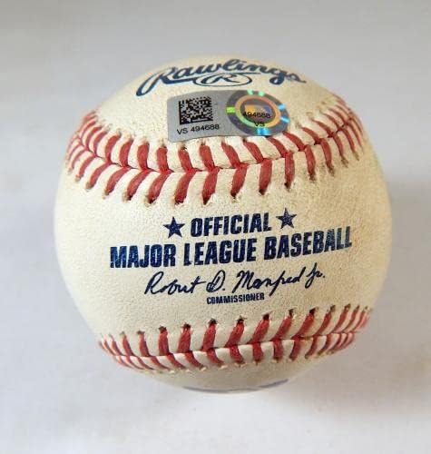 2021 San Diego Padres Miami Marlins Oyunu Kullanılmış Beyzbol Victor Caratini Uçuyor - Oyun Kullanılmış Beyzbol Topları