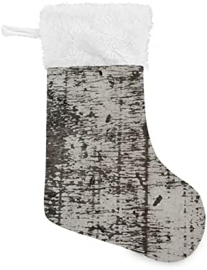 Noel Çorapları Rustik Eski Beyaz Boyalı Ahşap Zemin Beyaz Peluş Manşet Merserize Kadife Aile Tatili Kişiselleştirilmiş